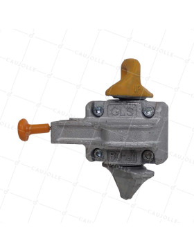 SEMI-AUTOMATIC LOCK FOR CONTAINER STACKING